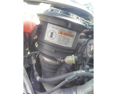 Freightliner M2 106 Air Cleaner / Air Filter Housing