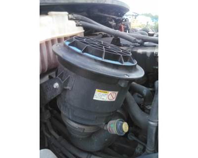 Freightliner M2 106 Air Cleaner / Air Filter Housing