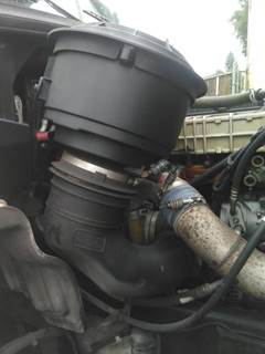 Freightliner M2 112 Right Air Cleaner / Air Filter Housing