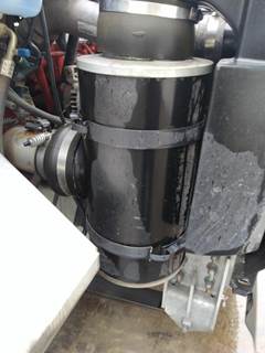 Freightliner MT55 Air Cleaner / Air Filter Housing