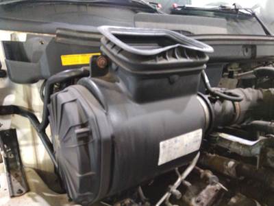 Hino 268 Left Air Cleaner / Air Filter Housing