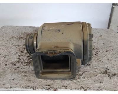 Hino 268 Air Cleaner / Air Filter Housing