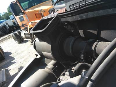 Hino 338 Air Cleaner / Air Filter Housing