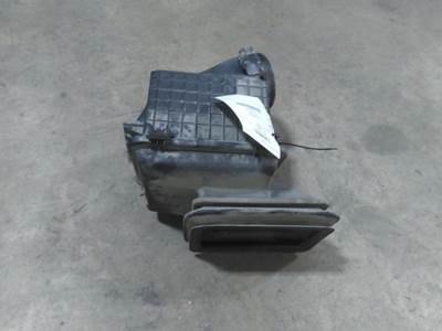 International 4300 Air Cleaner / Air Filter Housing