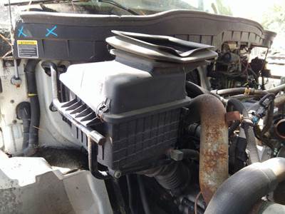 International 4300 Air Cleaner / Air Filter Housing