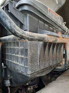 International 4300 Air Cleaner / Air Filter Housing