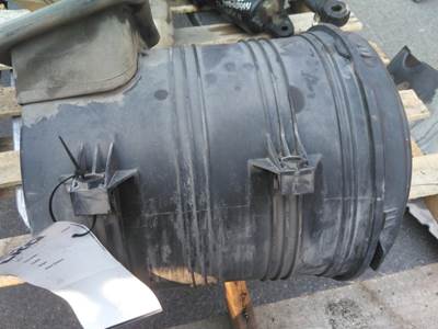 International 4300 Air Cleaner / Air Filter Housing