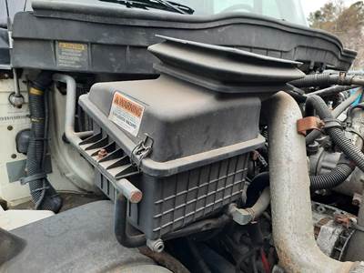 International 4300 Right Air Cleaner / Air Filter Housing