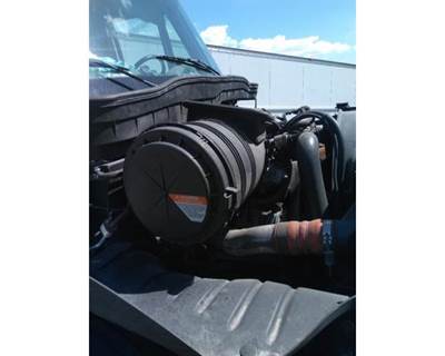 International 4300 Air Cleaner / Air Filter Housing