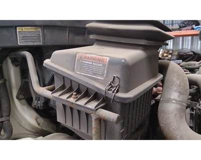 International 4300 Air Cleaner / Air Filter Housing