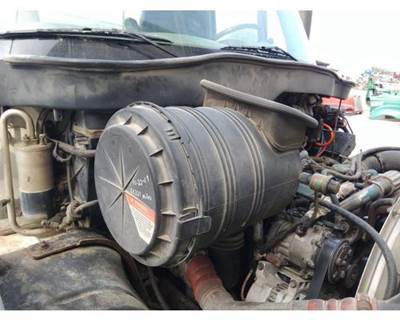 International 4400 Right Air Cleaner / Air Filter Housing