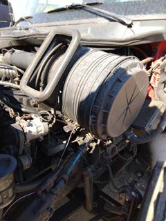 International 8600 Air Cleaner / Air Filter Housing