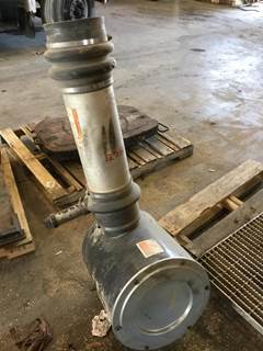 International 9300 Air Cleaner / Air Filter Housing