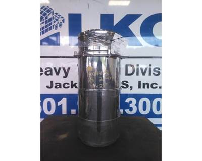 International 9900i Left Air Cleaner / Air Filter Housing