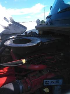 International LT Air Cleaner / Air Filter Housing