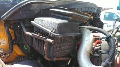 International MV Right Air Cleaner / Air Filter Housing