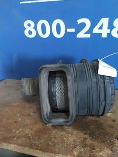 International ProStar Air Cleaner / Air Filter Housing for a International PROSTAR 113