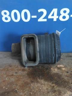 International ProStar Air Cleaner / Air Filter Housing for a International PROSTAR 113