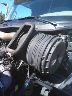 International ProStar Air Cleaner / Air Filter Housing