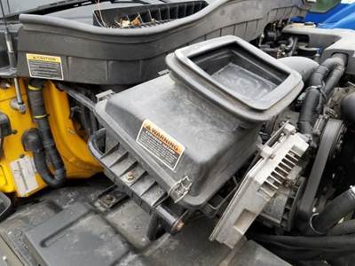 International TerraStar Air Cleaner / Air Filter Housing