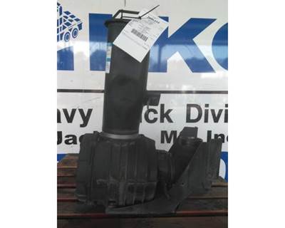 Isuzu NPR HD Air Cleaner / Air Filter Housing