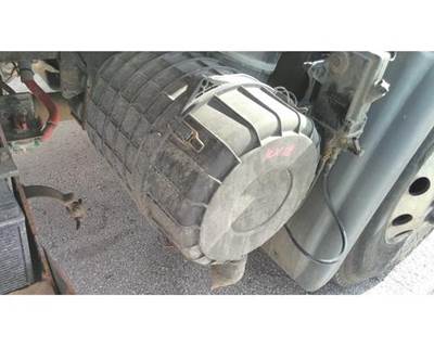 Kenworth K370 Right Air Cleaner / Air Filter Housing