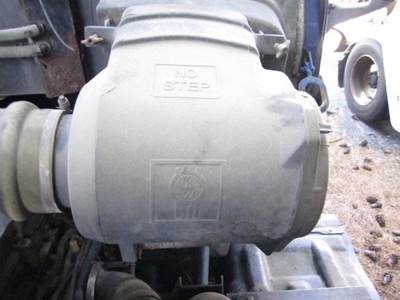Kenworth T2000 Air Cleaner / Air Filter Housing