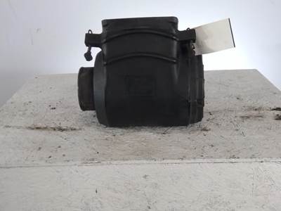 Kenworth T2000 Air Cleaner / Air Filter Housing