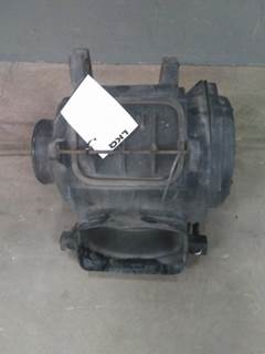 Kenworth T2000 Air Cleaner / Air Filter Housing