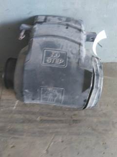 Kenworth T2000 Air Cleaner / Air Filter Housing