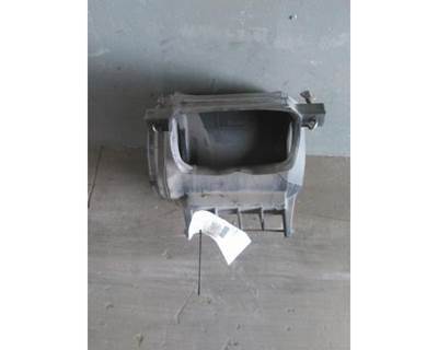 Kenworth T2000 Air Cleaner / Air Filter Housing