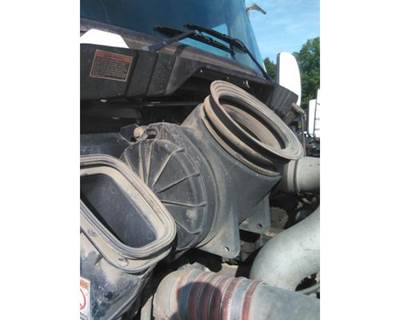 Kenworth T370 Air Cleaner / Air Filter Housing