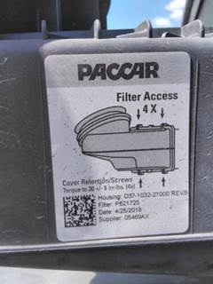 Kenworth T680 Air Cleaner / Air Filter Housing