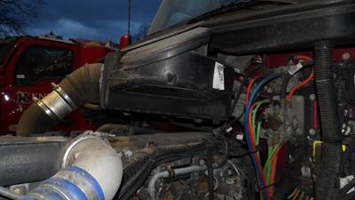 Kenworth T680 Air Cleaner / Air Filter Housing