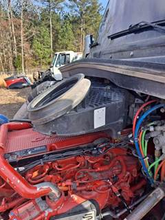 Kenworth T680 Air Cleaner / Air Filter Housing