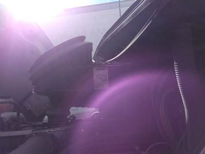 Kenworth T680 Right Air Cleaner / Air Filter Housing