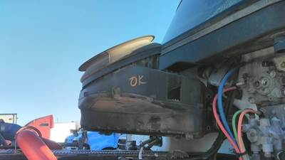 Kenworth T680 Air Cleaner / Air Filter Housing