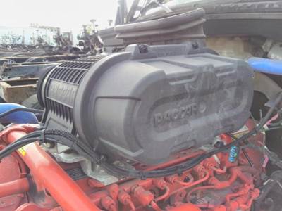 Kenworth T680 Air Cleaner / Air Filter Housing