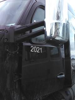 Kenworth T680 Air Cleaner / Air Filter Housing