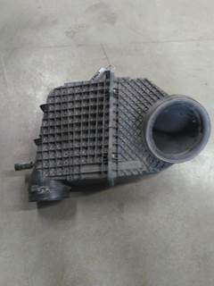 Kenworth T680 Air Cleaner / Air Filter Housing