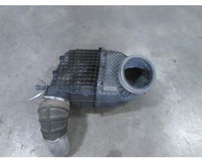 Kenworth T680 Air Cleaner / Air Filter Housing