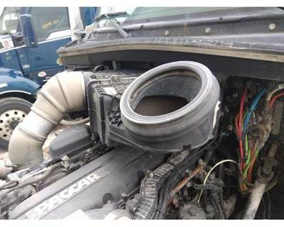 Kenworth T680 Air Cleaner / Air Filter Housing