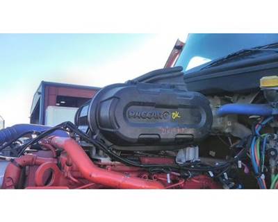 Kenworth T680 Air Cleaner / Air Filter Housing