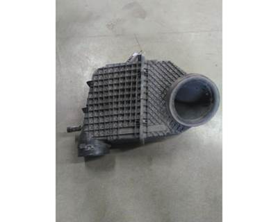 Kenworth T680 Air Cleaner / Air Filter Housing