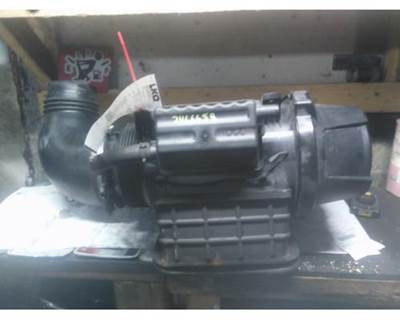 Kenworth T680 Air Cleaner / Air Filter Housing