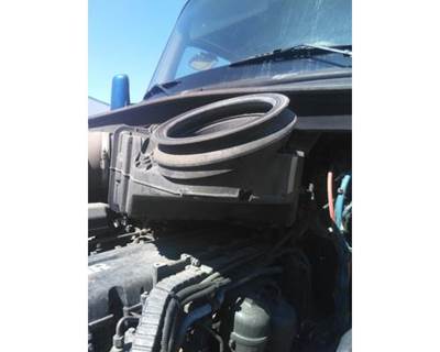 Kenworth T680 Air Cleaner / Air Filter Housing