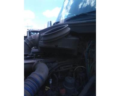 Kenworth T680 Air Cleaner / Air Filter Housing