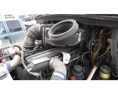 Kenworth T680 Air Cleaner / Air Filter Housing