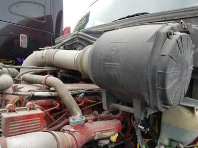 Kenworth T700 Air Cleaner / Air Filter Housing