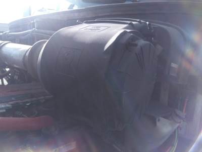 Kenworth T700 Air Cleaner / Air Filter Housing